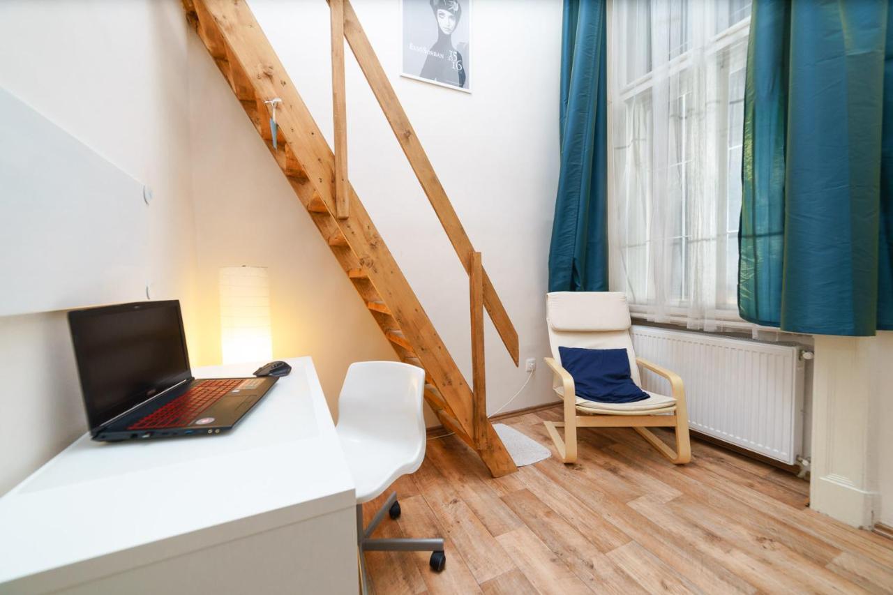 Apartment Cityscape Budget Nyugati Budapest